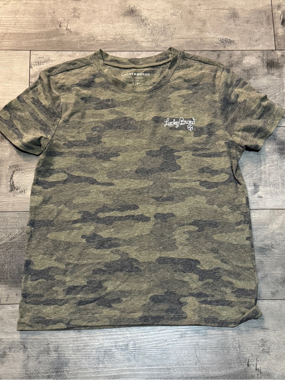 Lucky Brand Women’s Green Camo Short Sleeve Tee, Size Small